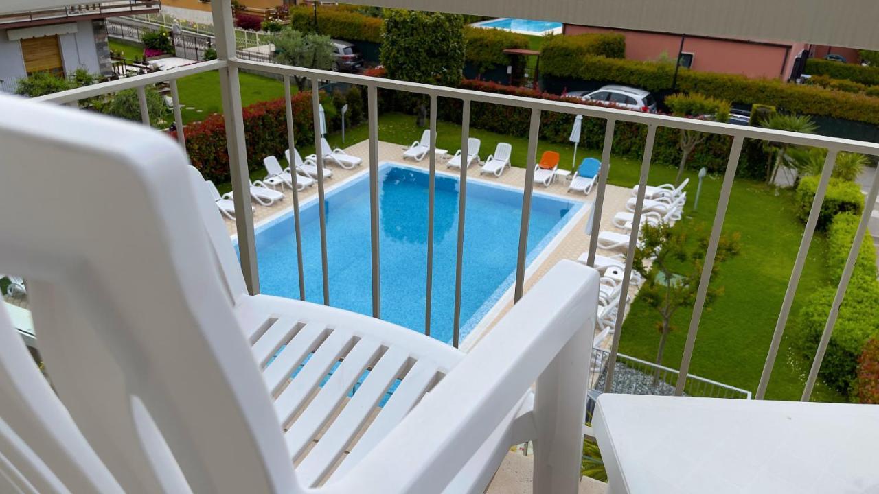 Hotel Paradiso Бардолино Экстерьер фото