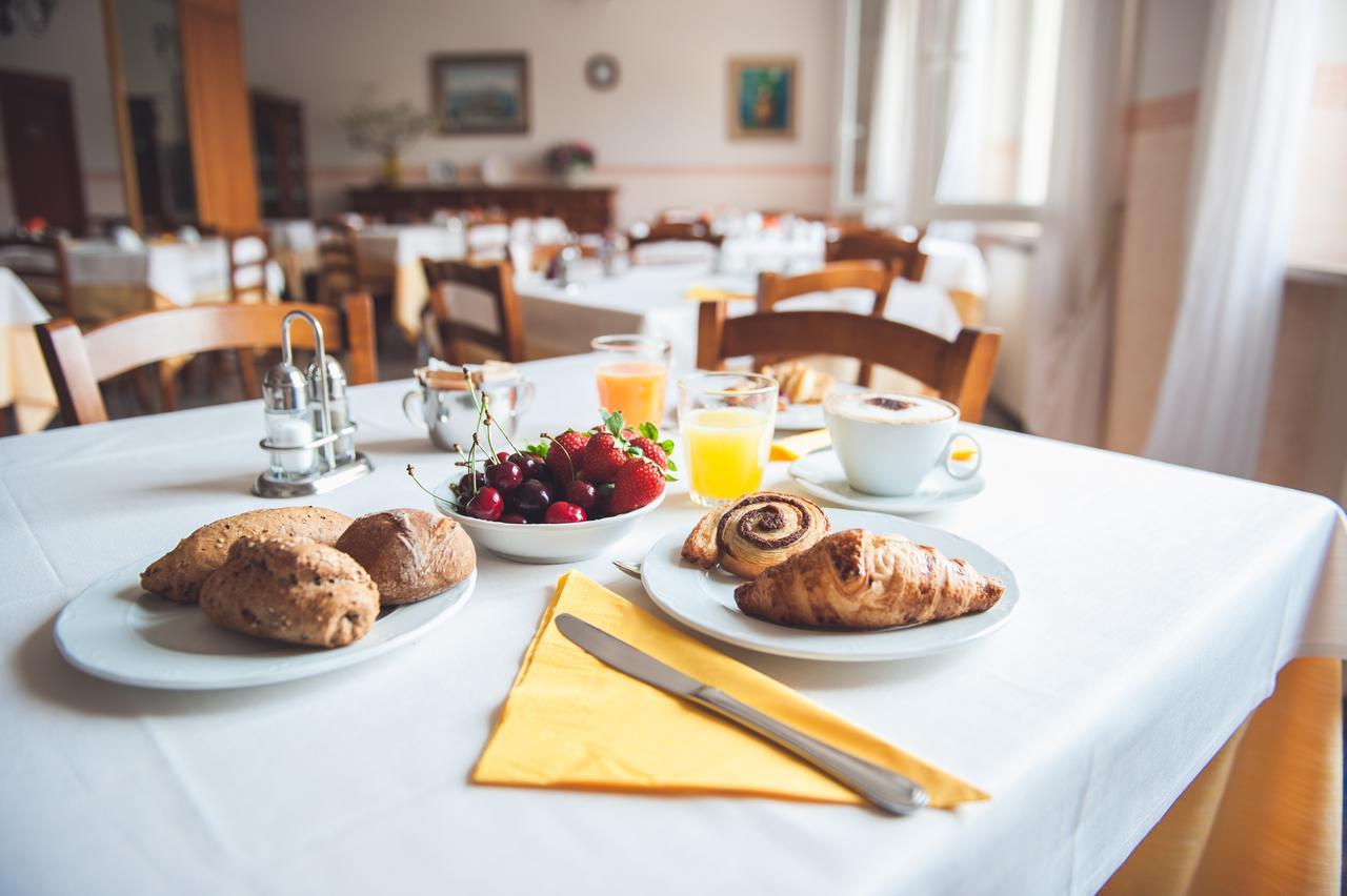 Hotel Paradiso Бардолино Экстерьер фото