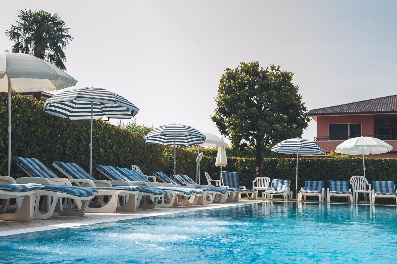 Hotel Paradiso Бардолино Экстерьер фото