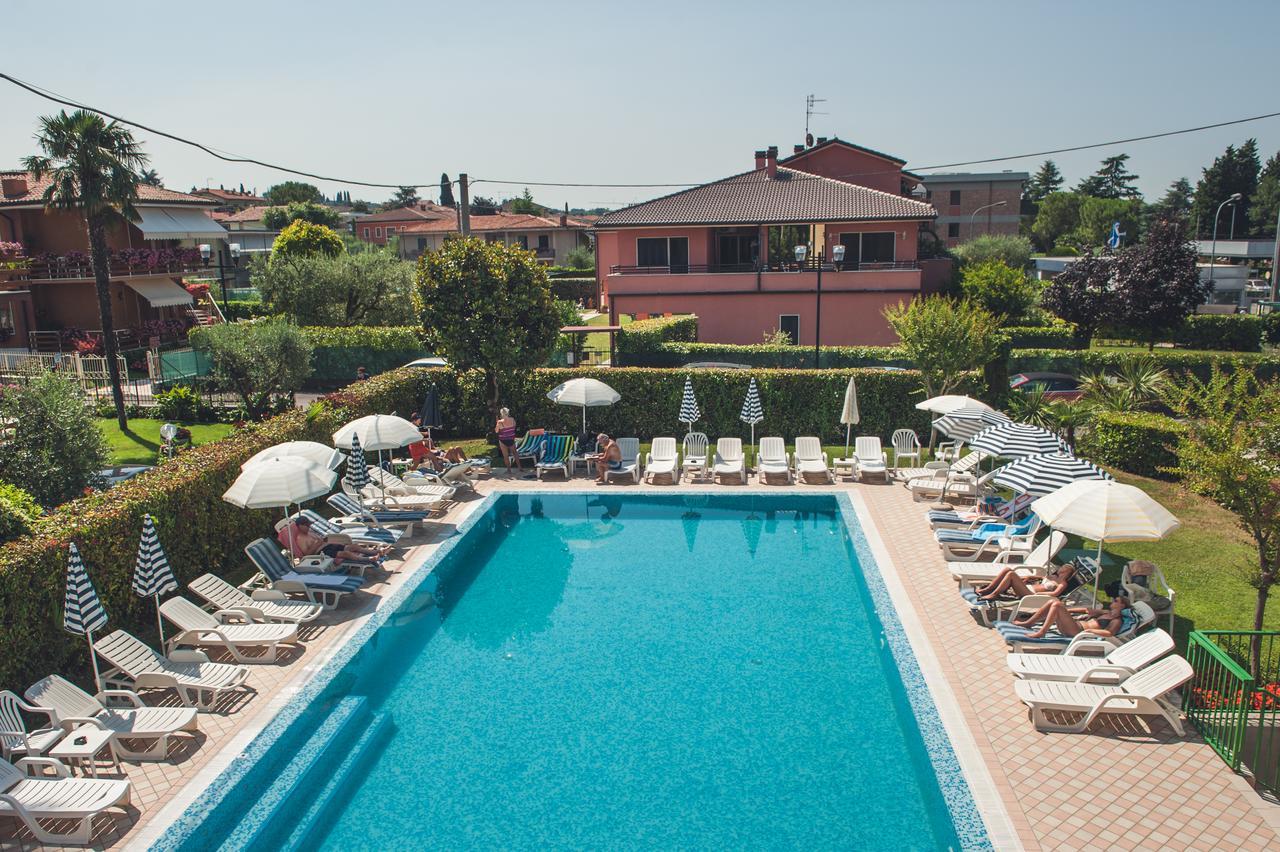 Hotel Paradiso Бардолино Экстерьер фото
